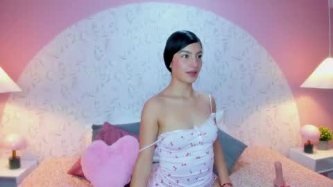  Lily  online show from 25, 4, 2026