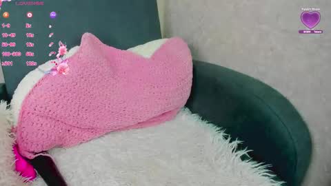 Snapshot of lily__love chatting on 13, 11, 2025 LILY online show from 13, 11, 2025