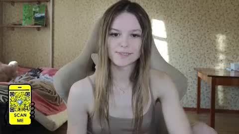 Snapshot of lily_and_jake chatting on 6, 3, 2025 lily_and_jake online show from 6, 3, 2025