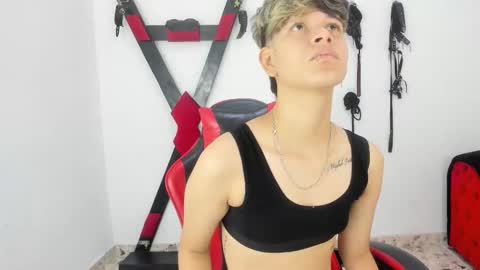 Lily and Lina online show from 26, 11, 2025