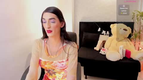 Snapshot of lily_cash1 chatting on 11, 10, 2025 lily_cash1 online show from 11, 10, 2025