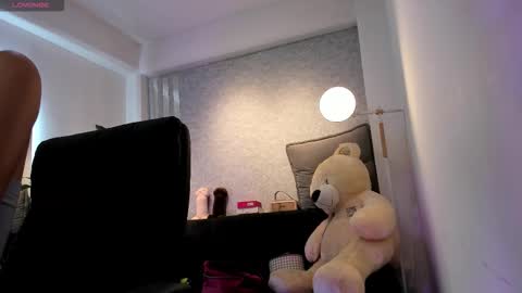 lily_cash1 online show from 16, 2, 2026