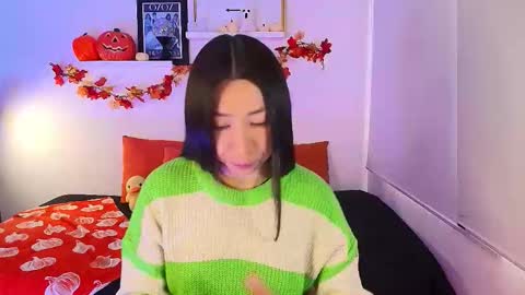 Snapshot of lily_evans_ chatting on 3, 11, 2025 just lily online show from 3, 11, 2025