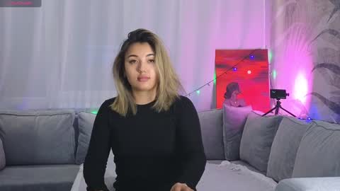 Snapshot of lily_foster_ chatting on 5, 1, 2025 Lily online show from 5, 1, 2025