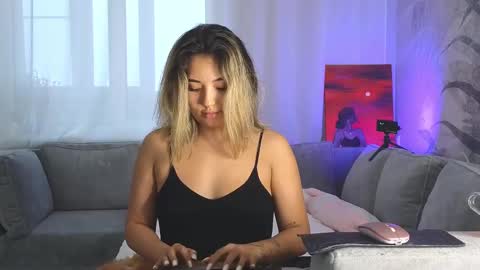 Snapshot of lily_foster_ chatting on 13, 2, 2025 Lily online show from 13, 2, 2025