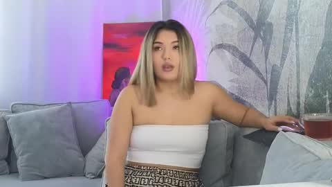 Snapshot of lily_foster_ chatting on 27, 2, 2025 Lily online show from 27, 2, 2025