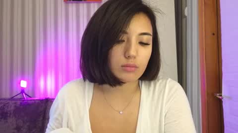 Snapshot of lily_foster_ chatting on 8, 10, 2025 Lily online show from 8, 10, 2025