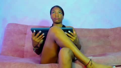Snapshot of lily_high chatting on 22, 7, 2026 lily_high online show from 22, 7, 2026