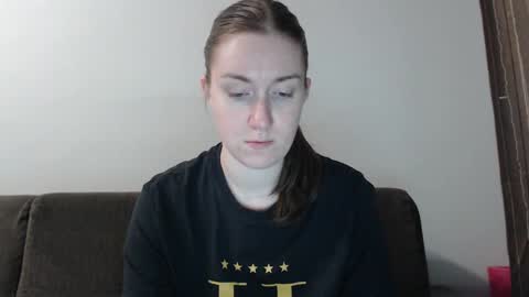 lily_love_x online show from 8, 1, 2025