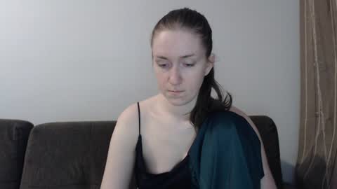 Snapshot of lily_love_x chatting on 25, 6, 2026 lily_love_x online show from 25, 6, 2026