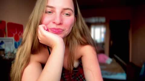 Lily online show from 26, 2, 2025