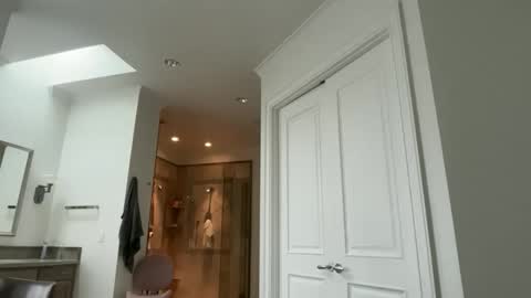 lilybrown07 online show from 8, 2, 2026