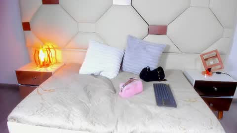 Lily online show from 1, 7, 2026