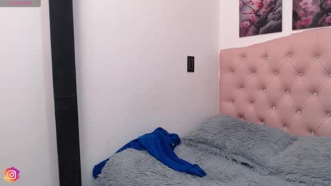 Snapshot of lilyfox23 chatting on 12, 1, 2026 lilyfox23 online show from 12, 1, 2026