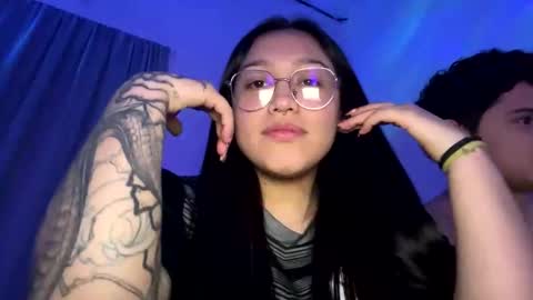 Snapshot of lilyhotson chatting on 3, 5, 2026 Lily online show from 3, 5, 2026