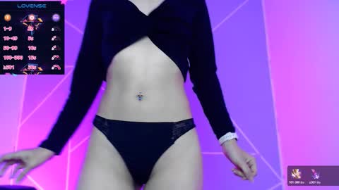 Snapshot of lilylouisee_ chatting on 14, 11, 2025 Liliana louise online show from 14, 11, 2025