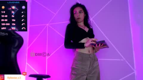 Snapshot of lilylouisee_ chatting on 26, 11, 2025 Liliana louise online show from 26, 11, 2025