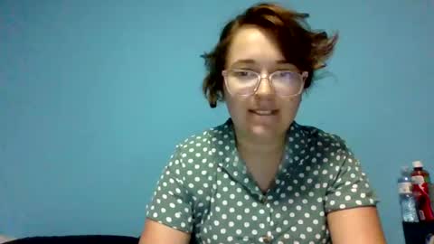 lily online show from 13, 7, 2026