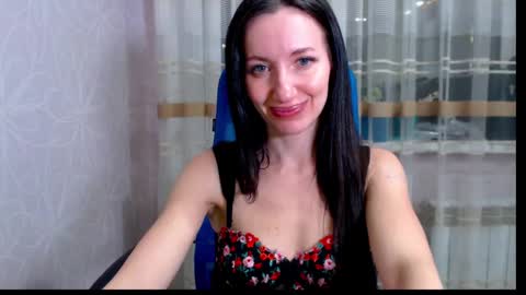 Lily online show from 2, 2, 2025