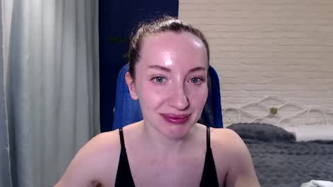 Lily online show from 8, 5, 2026