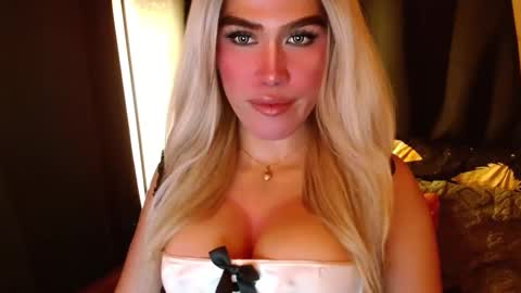 Snapshot of lilymonstercock chatting on 8, 3, 2025 IM YOUR TRUE GODESS Lilymonstercock online show from 8, 3, 2025