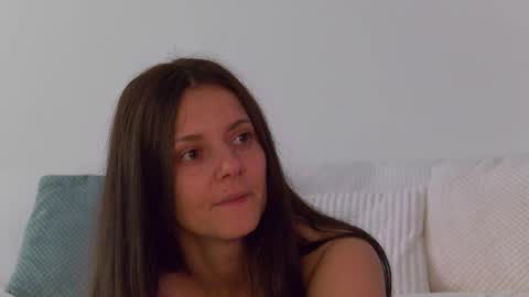 Snapshot of lilyroselyn chatting on 13, 9, 2025 Lily online show from 13, 9, 2025