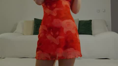 Snapshot of lilyroselyn chatting on 25, 2, 2026 Lily online show from 25, 2, 2026