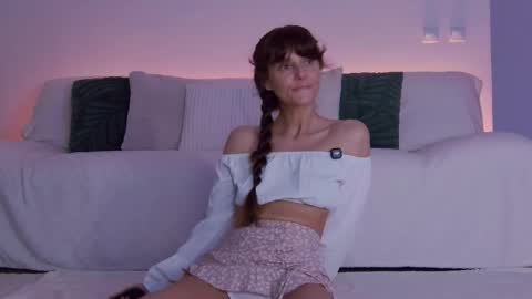 Lily online show from 28, 3, 2026