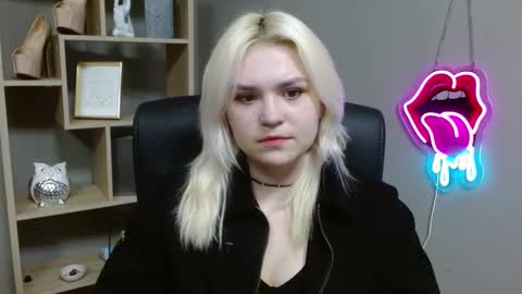 Lily online show from 23, 2, 2026
