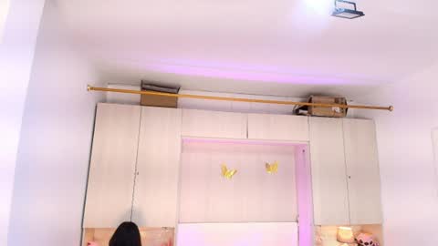 Snapshot of lilywhitee1 chatting on 2, 7, 2026 lilywhitee1 online show from 2, 7, 2026