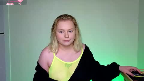 lime cat online show from 19, 9, 2025