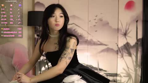 Lin Use menu to play with me  online show from 7, 3, 2025