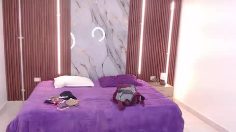 Snapshot of lina_fajardo22 chatting on 13, 9, 2025 Lina online show from 13, 9, 2025