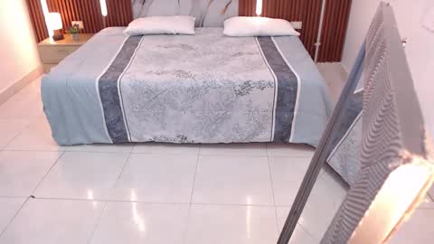 Snapshot of lina_fajardo22 chatting on 17, 9, 2025 Lina online show from 17, 9, 2025