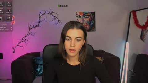 lina_fox12 online show from 12, 11, 2025