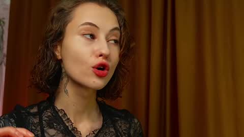 Snapshot of lina_n_kitty chatting on 8, 2, 2025 Lina - online show from 8, 2, 2025