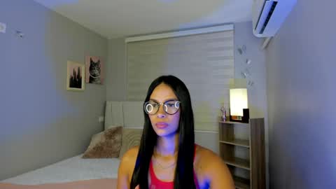 Snapshot of lina_phoxy chatting on 11, 5, 2026 LINA online show from 11, 5, 2026