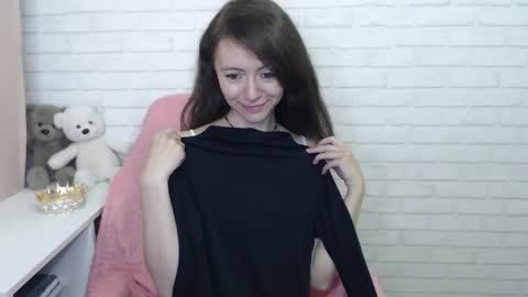 Snapshot of lina_rouge_ chatting on 27, 9, 2025 Lina Rouge online show from 27, 9, 2025