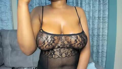 Snapshot of lina_sexy58 chatting on 22, 11, 2025 lina sexy58 online show from 22, 11, 2025