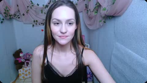 Snapshot of lina_star_s chatting on 19, 12, 2024 Lina online show from 19, 12, 2024