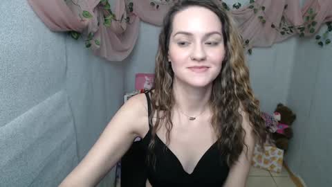 Snapshot of lina_star_s chatting on 24, 12, 2024 Lina online show from 24, 12, 2024