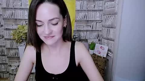 Snapshot of lina_star_s chatting on 8, 10, 2025 Lina online show from 8, 10, 2025
