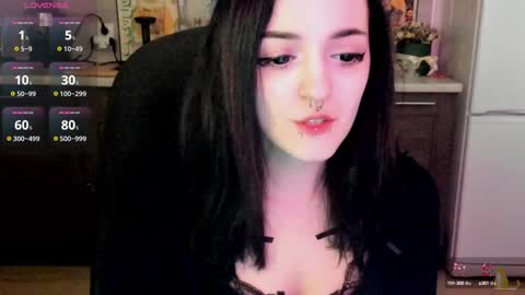 Snapshot of lina_tyaan chatting on 17, 2, 2025 Lina 3 1715622743 online show from 17, 2, 2025