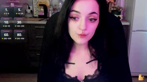 Snapshot of lina_tyaan chatting on 18, 2, 2025 Lina 3 1715622743 online show from 18, 2, 2025