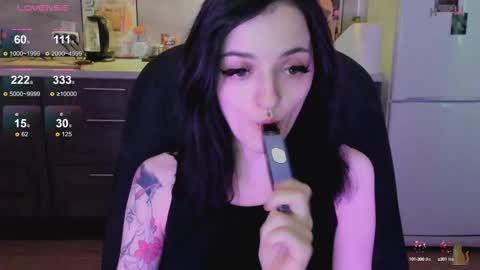 Snapshot of lina_tyaan chatting on 4, 10, 2025 Lina 3 1715622743 online show from 4, 10, 2025