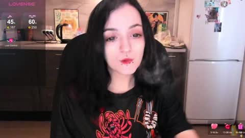 Snapshot of lina_tyaan chatting on 20, 10, 2025 Lina 3 1715622743 online show from 20, 10, 2025