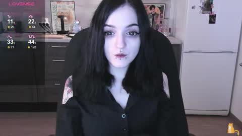 Snapshot of lina_tyaan chatting on 25, 11, 2025 Lina 3 1715622743 online show from 25, 11, 2025