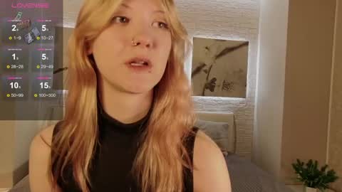 Snapshot of lina_vi chatting on 16, 4, 2026 Lina online show from 16, 4, 2026