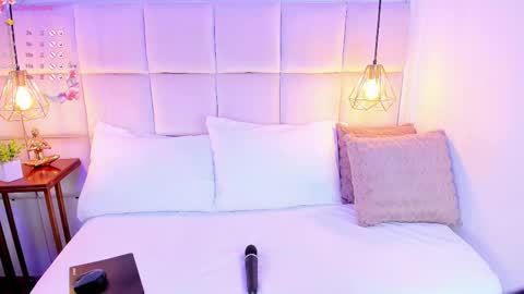Snapshot of linaglam chatting on 18, 2, 2025 LinaGlam online show from 18, 2, 2025