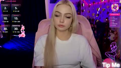 I am Lina online show from 24, 3, 2026